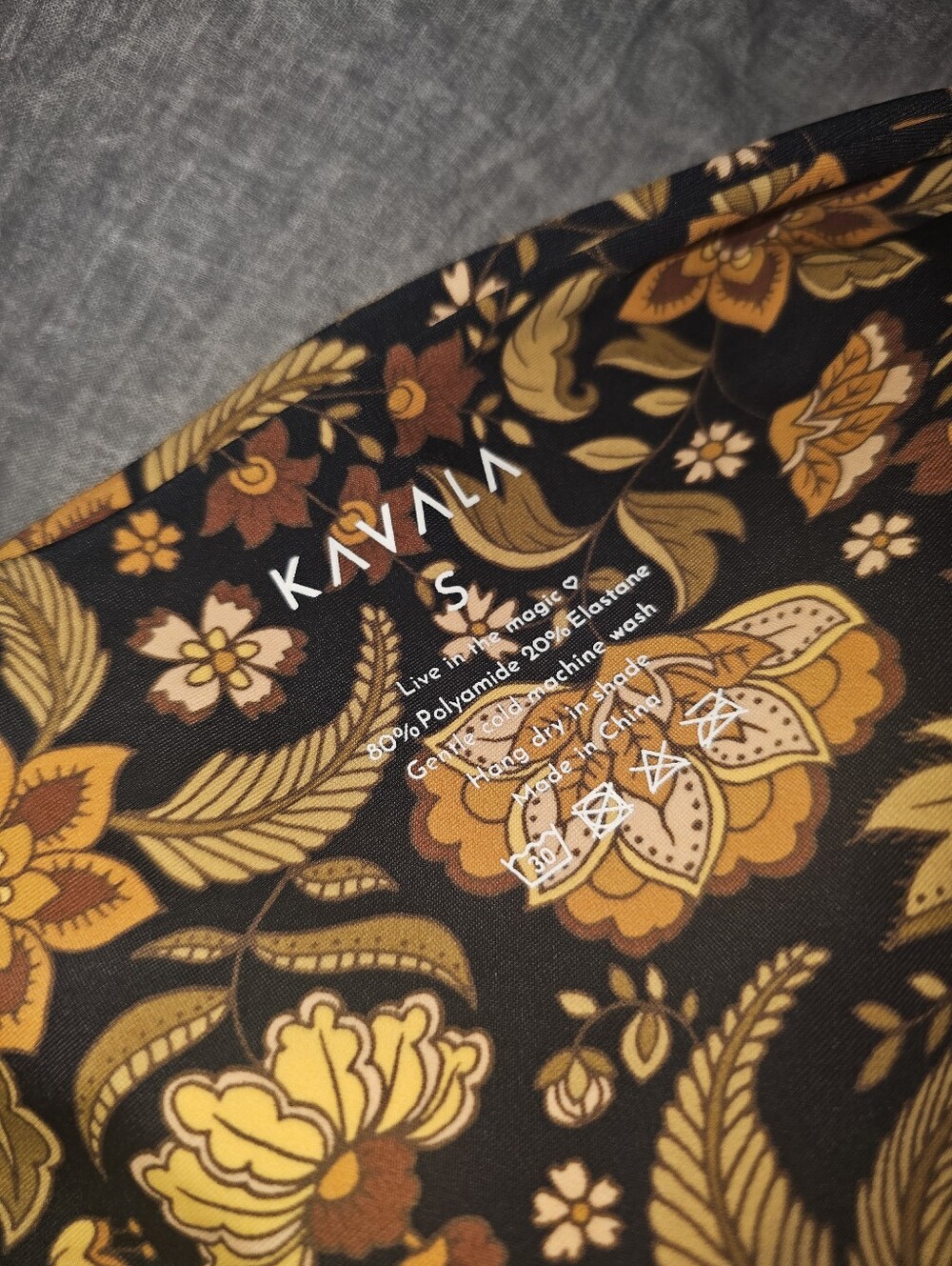 KAVALA COLLECTIVE Rhapsody Kalani Top & Samet Bottom Bikini - Small - Picture 9 of 14